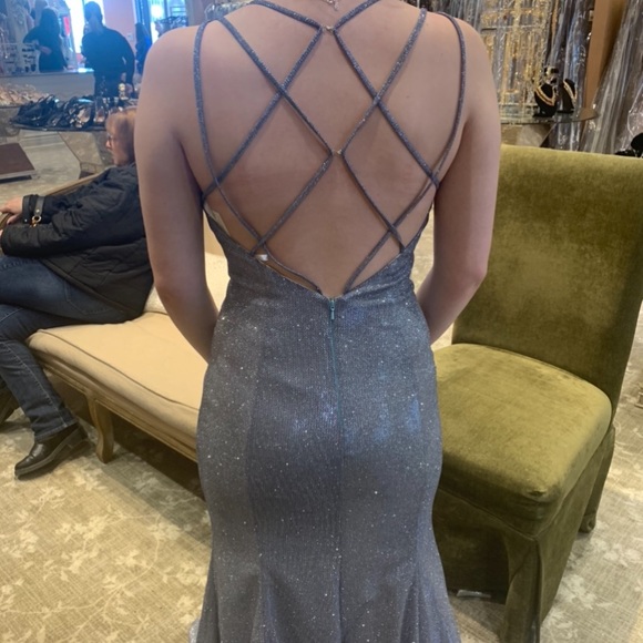 Size 6 prom dress Cinderella Devine - Picture 3 of 8